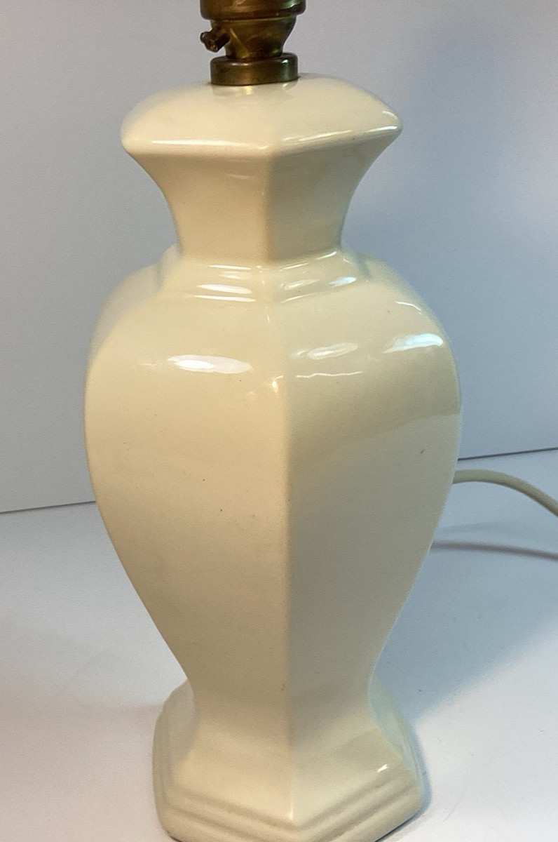 Vintage BHS Cream Table Lamp 13.5” Tall – Shade & Bulb NOT SUPPLIED