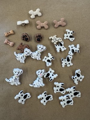 Lot Plastic Dog Themed Dalmatian Other Spotted Dog Bones Sewing Buttons 26