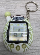 Rare Bandai Tamagotchi Connection V4 Glow-in-the-Dark 2004 Works