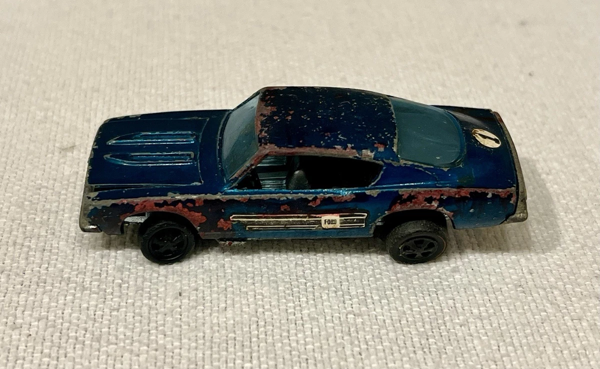25+ Hot Wheels Blue 1967 Vehicle Year Vintage Manufacture Diecast