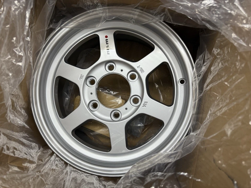 Llantas Nismo Motorsports Foto 2 de 4