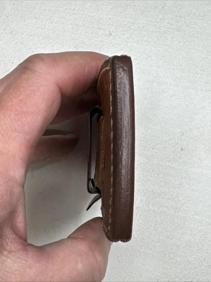 Leather Universal Holster IWB OWB For Sub-Compacts - Image 2 of 4