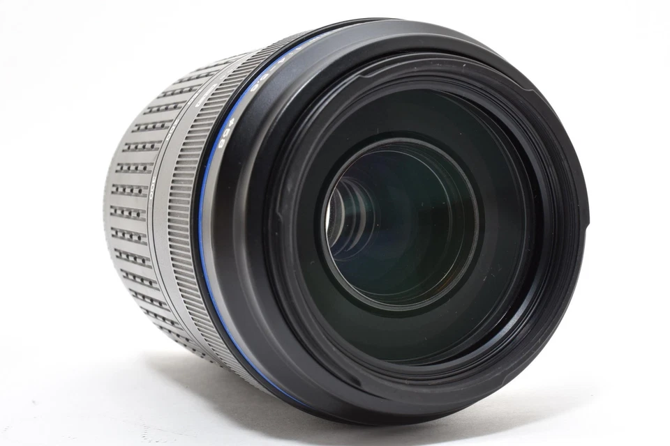 Lente zoom Olympus ZUIKO Digital 70-300 mm f/4-5,6 ED para cuatro tercios 0551 Foto 4 de 4