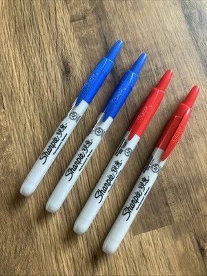 Sharpie EINZIEHBARE FEINE FEDER BLAU und ROTE PERMANENTE Marker (PKT 4) BRANDNEU