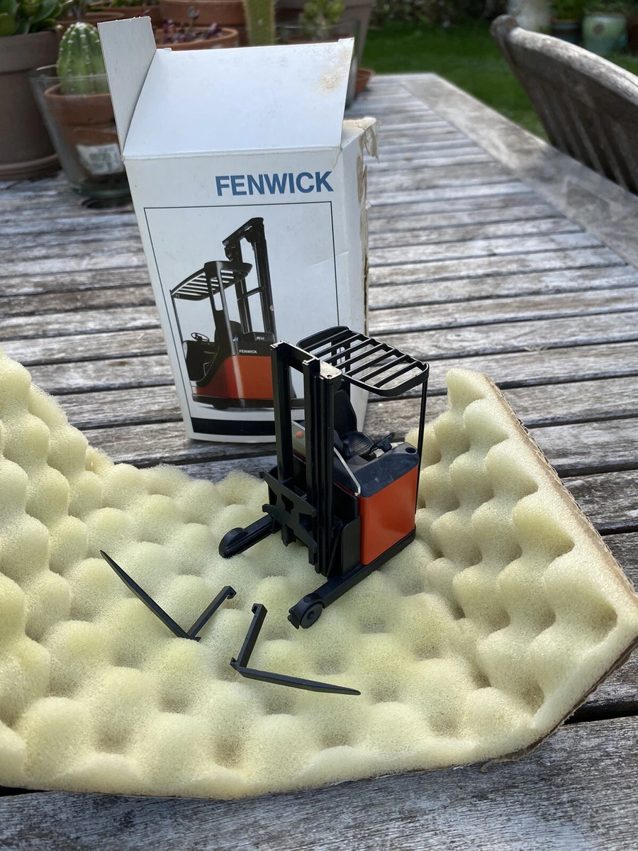 CHARIOT ÉLÉVATEUR MINIATURE Fenwick gerbeure transpalette L12 1/25 EUR