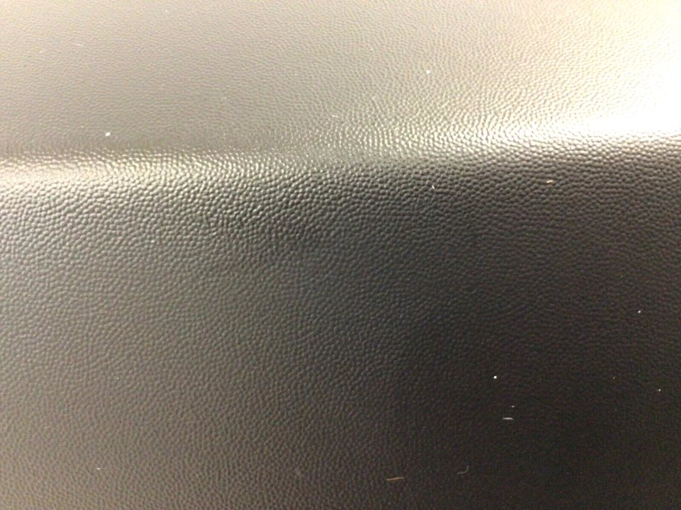 Moldura de extensión de llamarada de apertura de rueda de pasajero delantero 19-25 RAM 4500 5500 FABRICANTE DE EQUIPOS ORIGINALES Foto 2 de 4