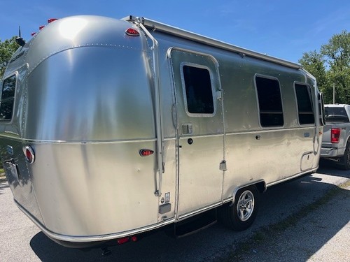 2021 Airstream Bambi 22 FB travel trailer camper in Excellent Condition