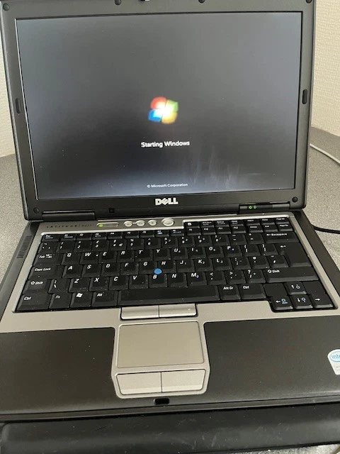 Dell D620 Intel T2300 1.66GHz 2.0GB Ram 40GB HDD Windows 7 DVD WiFi - Image 3 of 4