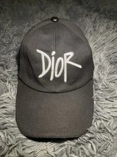 Dior Hats: From Christian Dior to Stephen Jones by Florence Müller