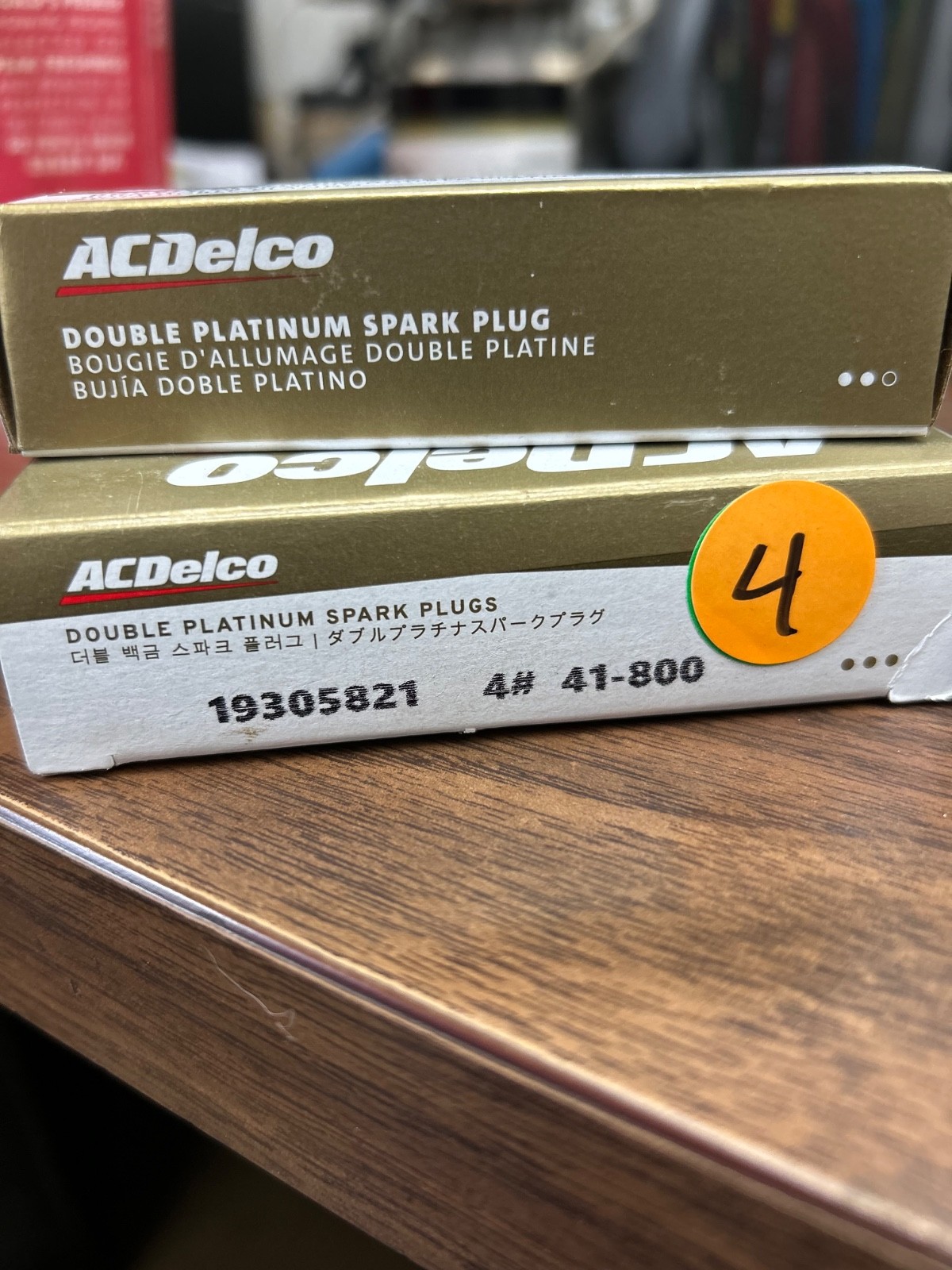 OEM LOT OF 4 41-800 AC Delco Double Platinum Spark Plugs NOS