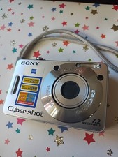 Sony Cyber-shot 7.2MP Digital Camera - Silver, Vintage DSC-W70