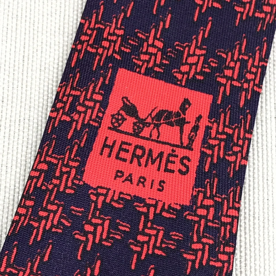 Corbata Hermes Vintage Auténtica Francia 100% Seda Roja Azul Marino Foto 2 de 4