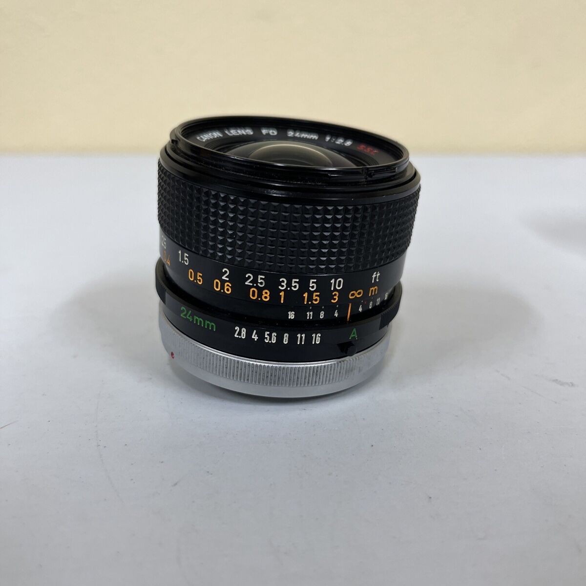 Canon 24mm F/2.8 S.S.C. Breech Lock FD Mount Lens Wide-Angle Canon 24mm F/2.8 S.S.C. Breech Lock FD Mount Lens Wide-Angle