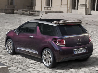 Cars 2013 citroen ds3 cabrio faubourg addict Desk Mat Stitched