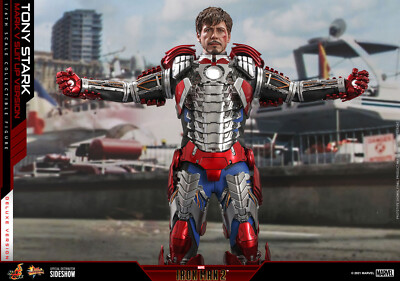 Hot Toys Iron Man 2 Tony Stark Mark V Suit Up Version Deluxe 1/6