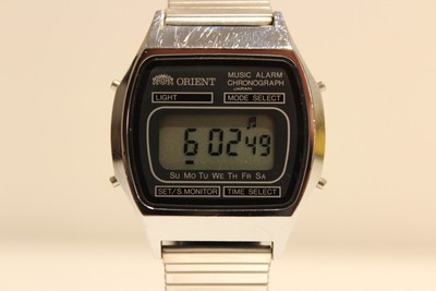 VINTAGE RARE NICE JAPAN MEN'S DIGITAL MELODY ALARM CHRONOGRAPH WATCH \