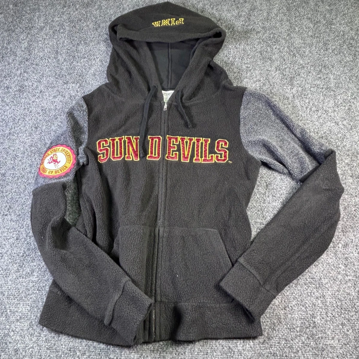 Neuf avec étiquettes sweat-shirt à capuche Victoria's Secret