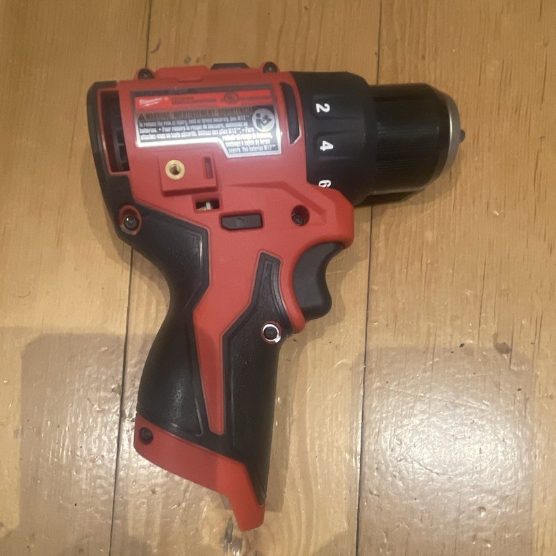 Milwaukee M12 12V Drill/Driver 3/8 in Keyless Chuck Tool Only No Battery