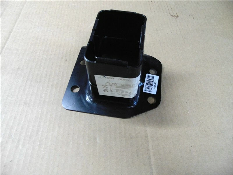 Brand New Rear Crossmember Left Reinforcement Genuine Mercedes 