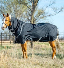AMIGO STOCK HORSE PLUS 200 GRAM TURN-OUT BLANKET (BRAND NEW)(SIZE  78")