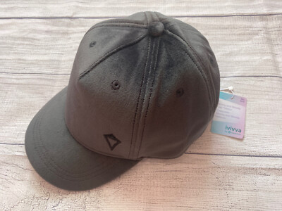 Ivivva By Lululemon Gray Velour Logo Cap NewWithTags Ivivva by lululemon grey knit winter hat #ivivva... | Depop main image 4