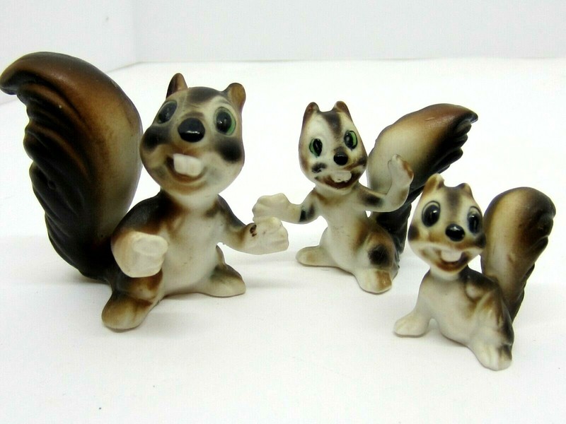 Miniature Chipmunk Trio Smiling Sweet 50's Bone China Winton? Anthropomorphic