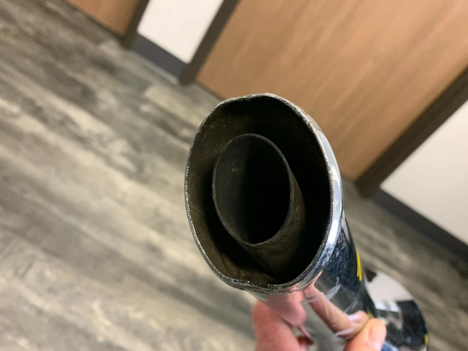 Silenciador derecho escape tubo deslizable Kawasaki ZG1200 A Voyager XII 1986 OEM #82 Foto 3 de 4