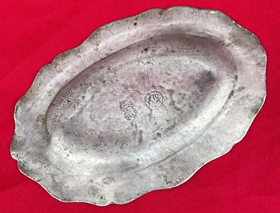 18ème Siècle Petit Plat / Vide Poche en Étain Poinçons Français Coupelle - Photo 2/4
