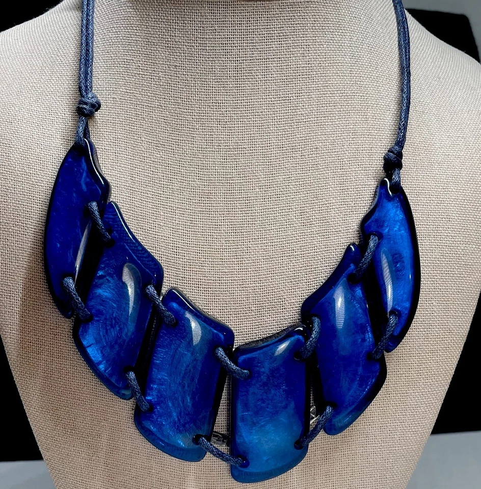 Style & Co (?) Royal Cobalt Blue Cord Resin Statement Necklace 18 - 22 Inches - Image 2 of 4