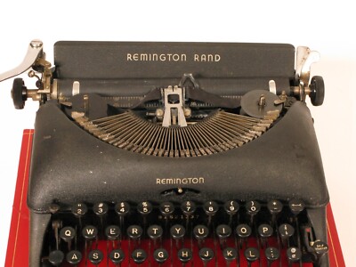 VINTAGE REMINGTON RAND DELUXE MODEL 5 TYPEWRITER !! | eBay