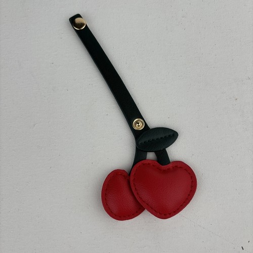 Kirsche Taschenanhänger Schlüsselanhänger Schlüsselanhängsel rot Kunstleder neu im Paket - Bild 2 von 5