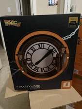 BACK TO THE FUTURE MARTY AND DOC AT THE CLOCK 1/10 Iron Studios IN ORIG BOX