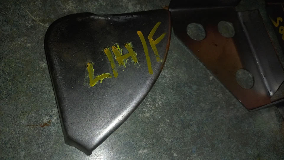 Triumph TR4 Sill Brackets May Also Fit TR4A TR5 TR6 TR250 - Image 3 of 4