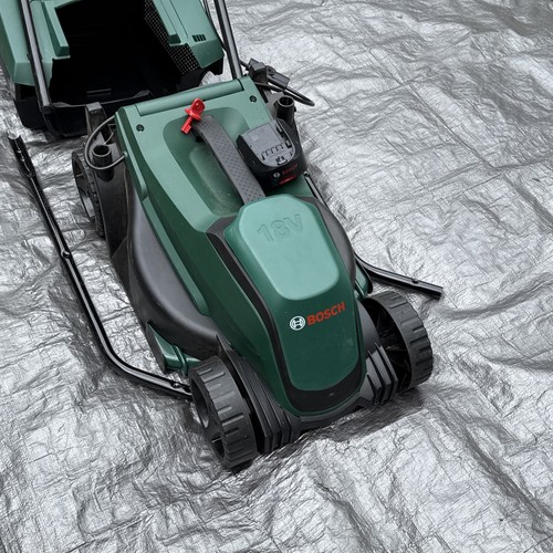 BOSCH EasyMOWER 18V-32-200 Cordless Lawnmower + Battery +Charger - Picture 2 of 17