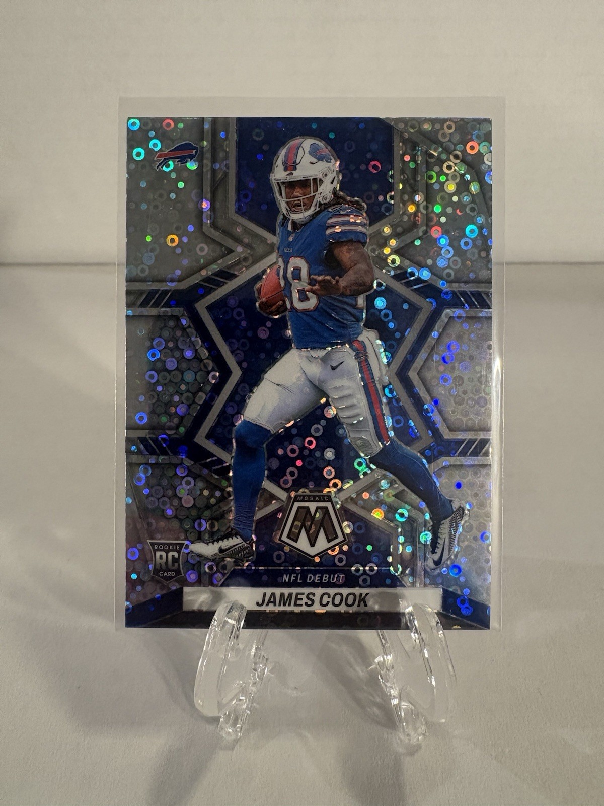2022 Panini Mosaic - NFL Debut James Cook #285 No Huddle Silver Mosaic Prizm (Z)