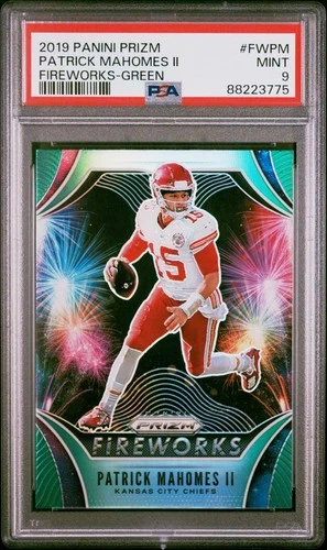 2019 Prizm Patrick Mahomes Fireworks Green PSA9 Kansas City Chiefs RC
