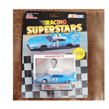 Racing Champions Richard Petty Plymouth NASCAR 1:64 Diecast Car 1991