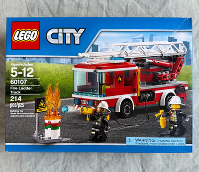 LEGO City 60107 Fire Ladder Truck Retired (214 pcs) - 2016 FACTORY SEALED