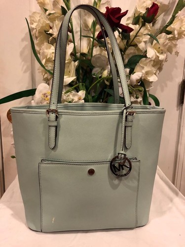 MICHAEL Michael Kors Jet Set Item 