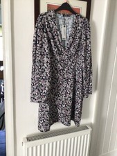 ladies / girls floral  dress bnwt by boohoo size 10