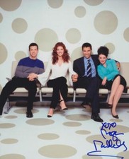 MEGAN MULLALLY - Will & Grace GENUINE SIGNED AUTOGRAPH MEGAN MULLALLY - Will & Grace GENUINE SIGNED AUTOGRAPH