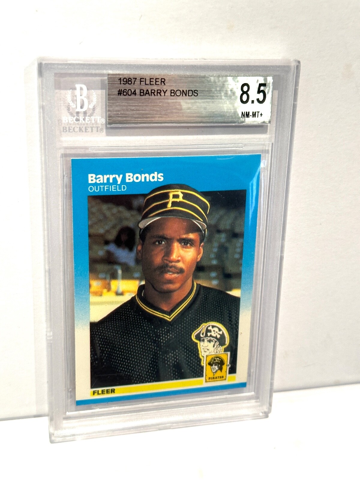 1987 FLEER BASEBALL BARRY BONDS ROOKIE RC #604 BGS 8.5