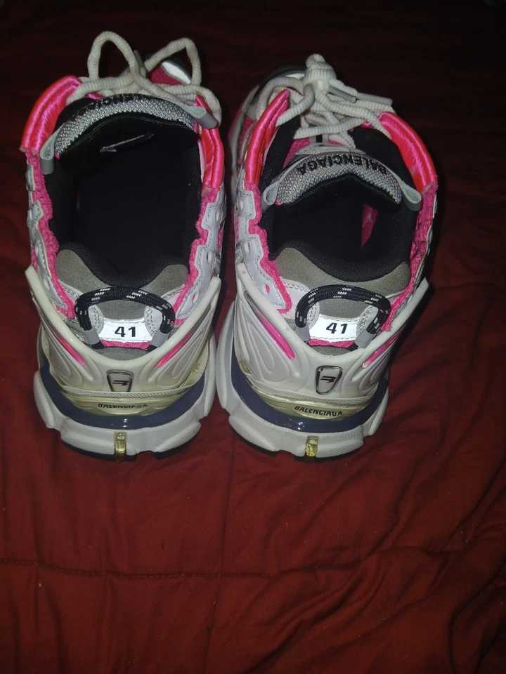 Balenciaga Runner Gradiant Sneakers — US size 8 / UK size 7 — Never Worn or Used - Image 4 of 4