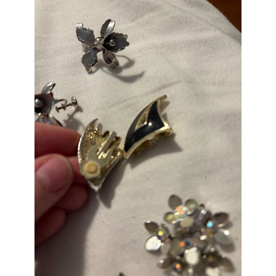 Lote de 7 Pares Pendientes Clip Vintage Floral Abstracto Dorado Tono Plata Foto 4 de 4