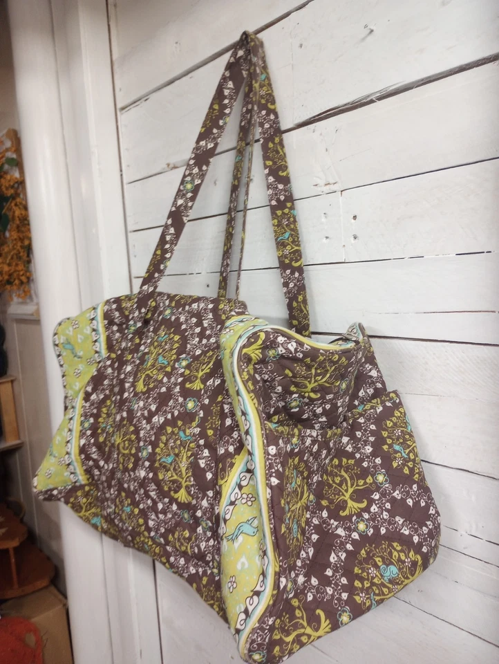 Bolsa de viagem acolchoada boho grande marrom e verde alças duplas vários bolsos. - Imagem 3 de 4