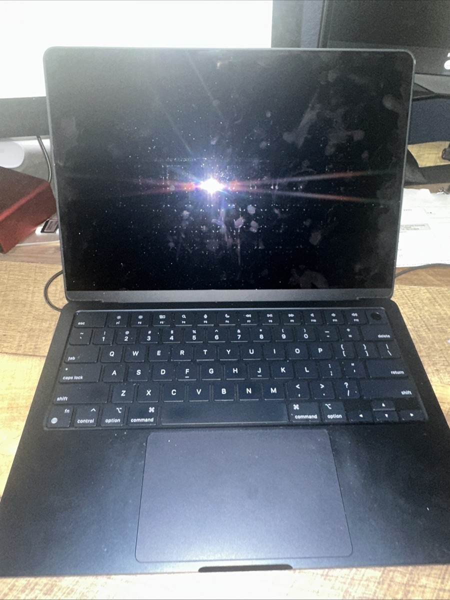 Apple Macbook Air M2 2022 13