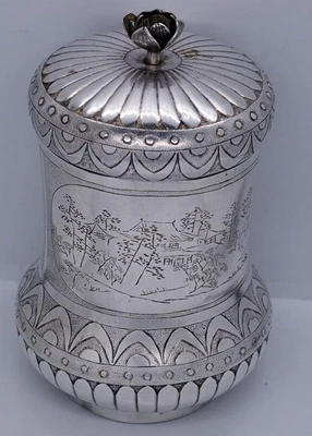 JAPON POT COUVERT SUR PIEDOUCHE EN ARGENT MASSIF 137 Gr RICHE DÉCOR JAPONAIS - Photo 1/4