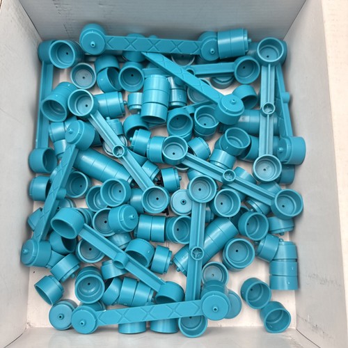 Auto World Accessories Track Supports / Pillars Lot