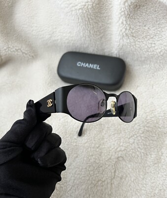 Auth Chanel Vintage Retro Oval Metal Frame Black Sunglasses  display picture 1