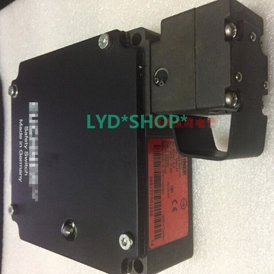Electromagnetic door interlock switch TZ1LC024-045177 Article No. 045177 #W7
